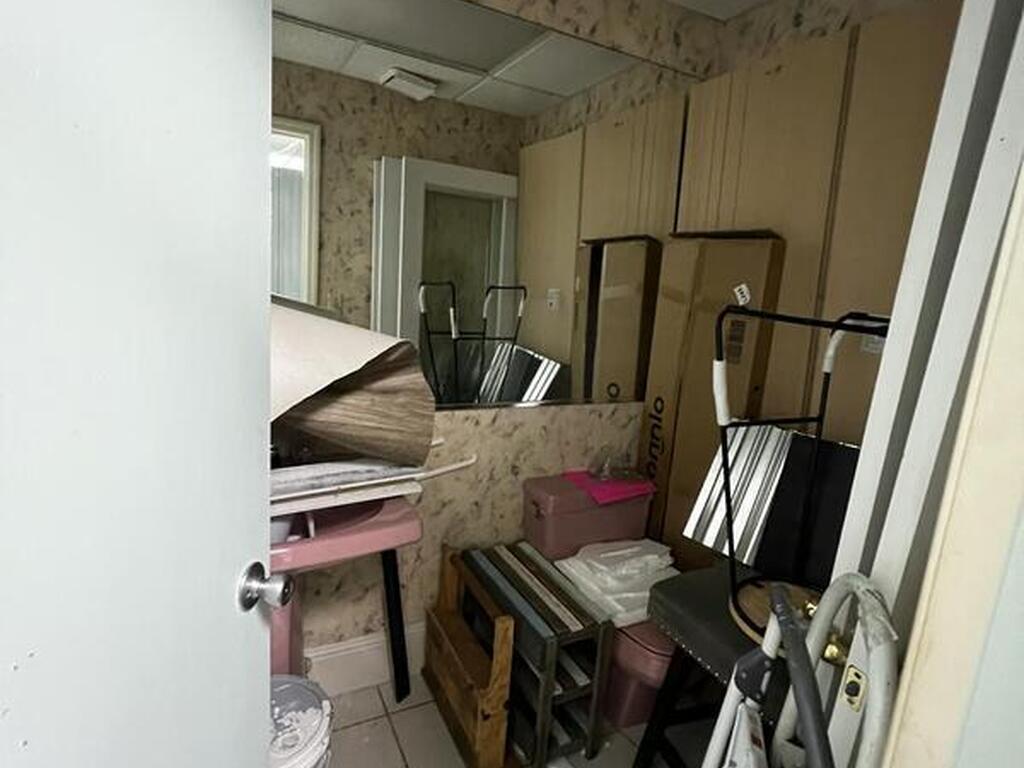 376 N Atlantic Avenue, Cocoa Beach, FL 32931