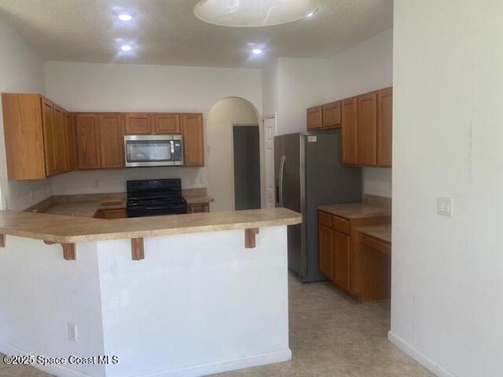 572 Geiger Court, Palm Bay, FL 32907