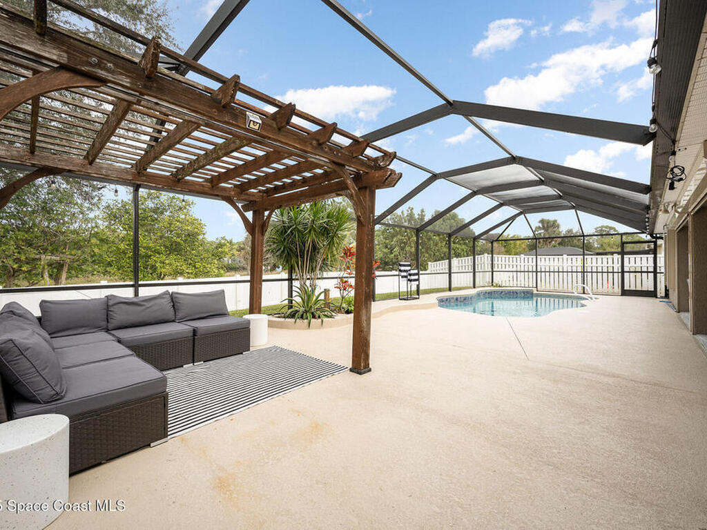 2213 Merlin Drive, Melbourne, FL 32904