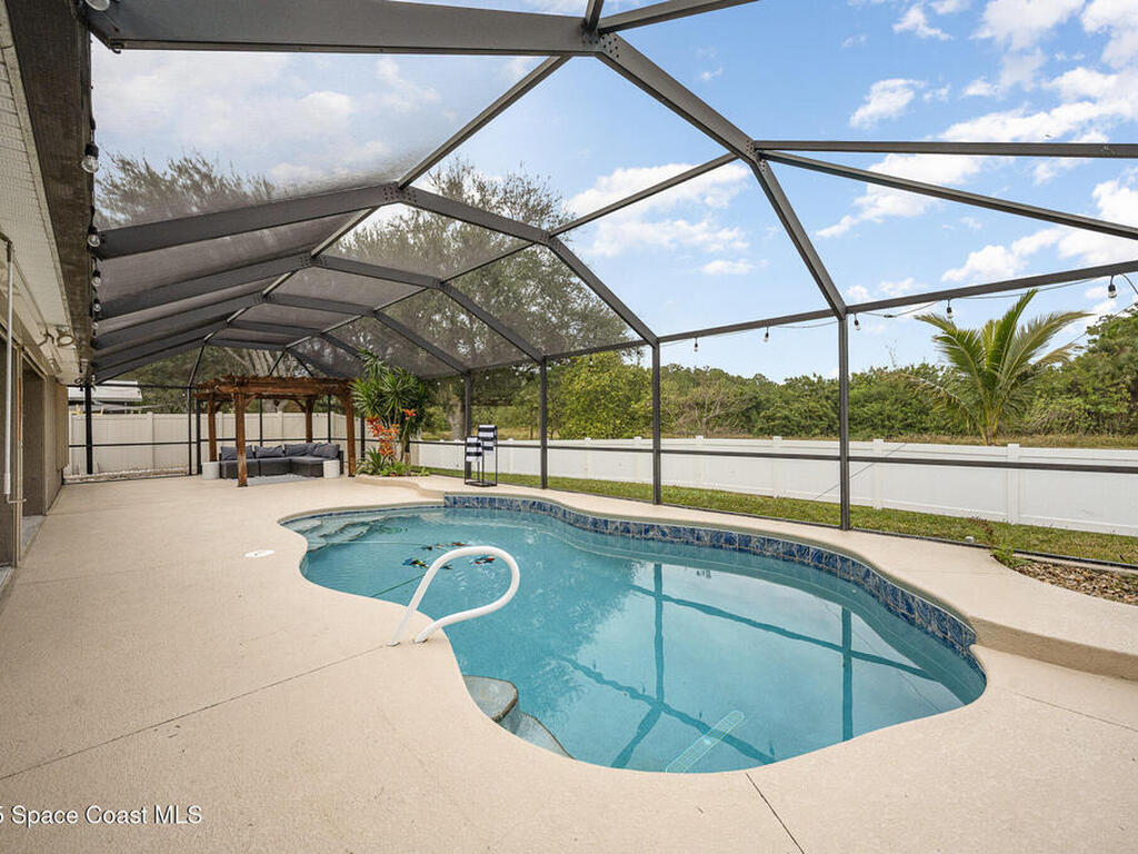 2213 Merlin Drive, Melbourne, FL 32904