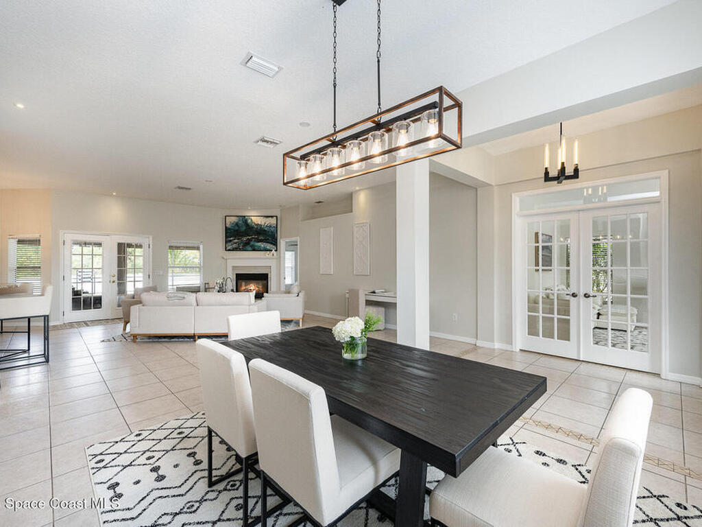 2213 Merlin Drive, Melbourne, FL 32904