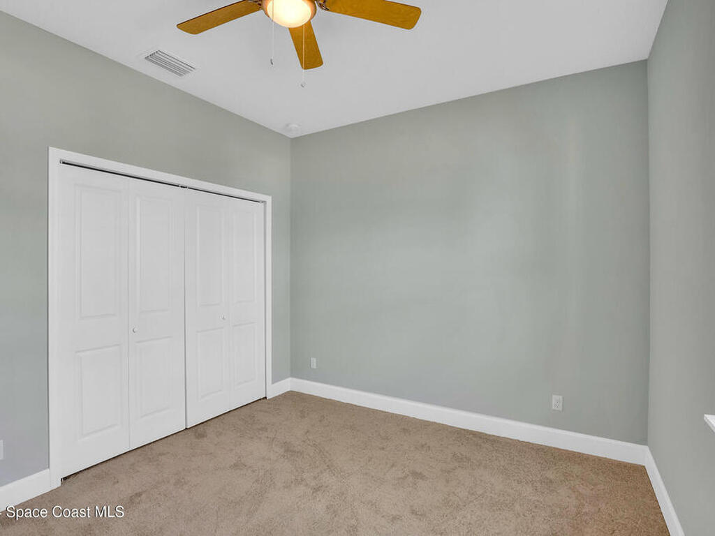 942 SW Jaslo Avenue, Port St. Lucie, FL 34953