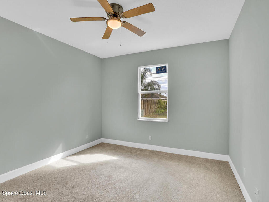 942 SW Jaslo Avenue, Port St. Lucie, FL 34953