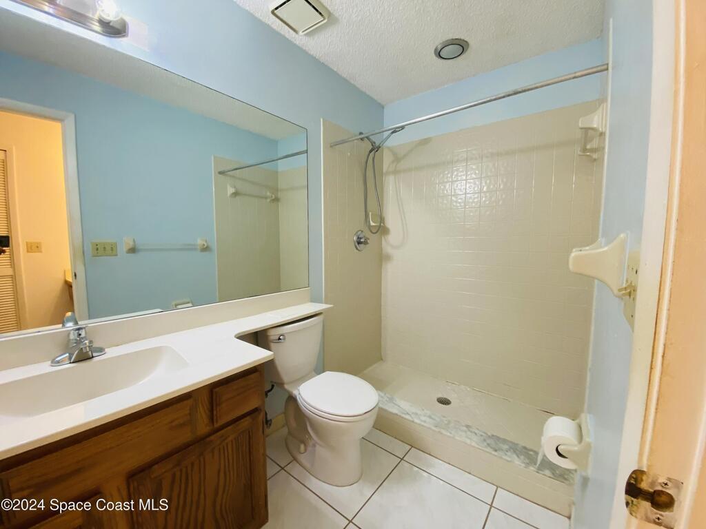 783 Koutnik Road, Palm Bay, FL 32909