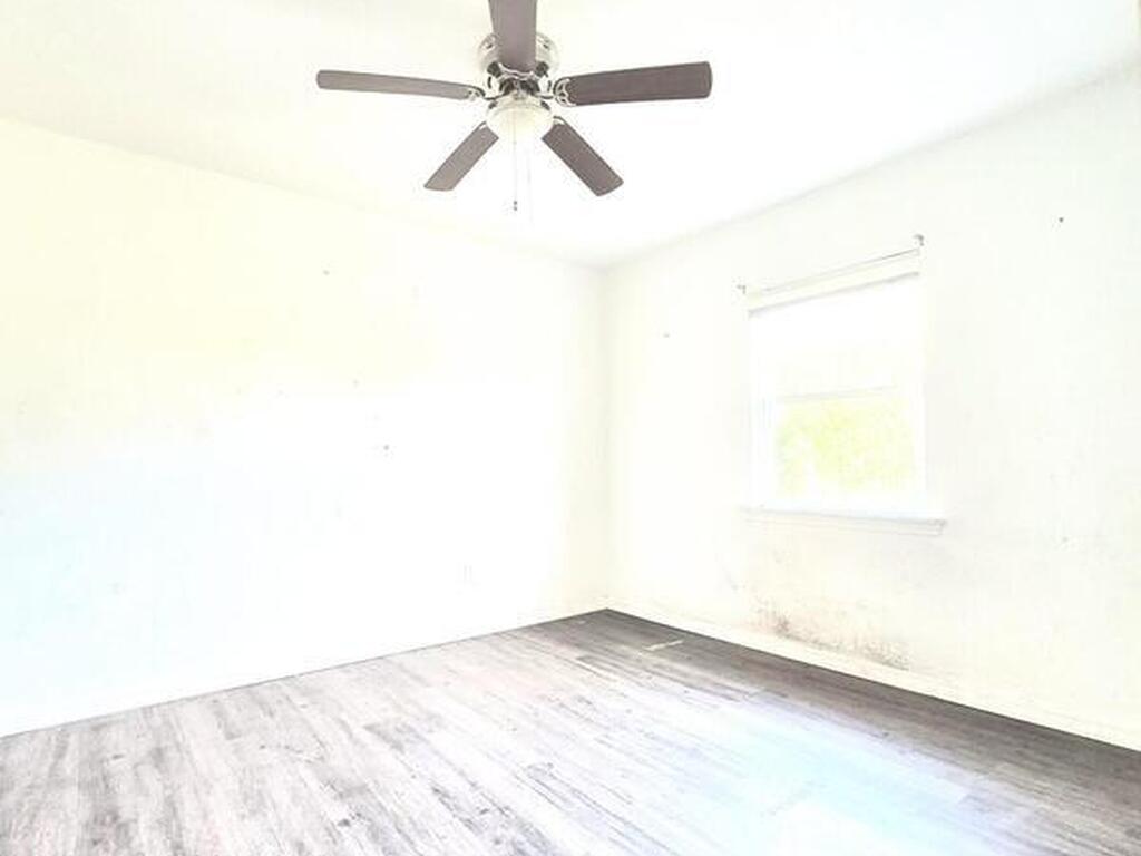 626 S Deleon Avenue, Titusville, FL 32796