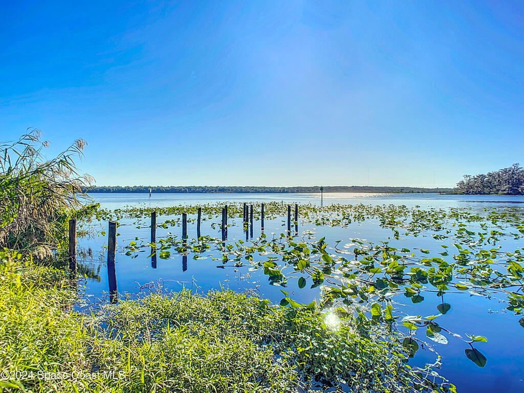 2239 River Ridge Road, DeLand, FL 32720
