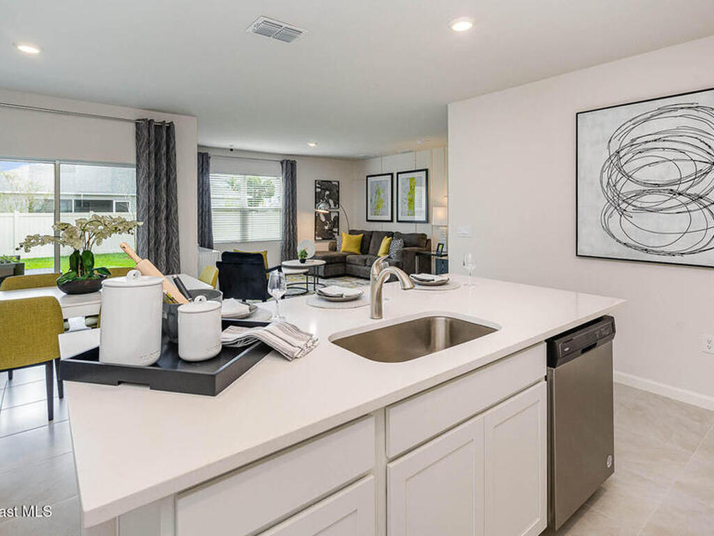 250 Umber Street, Palm Bay, FL 32907