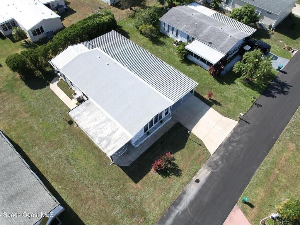 915 Yew Street, Barefoot Bay, FL 32976