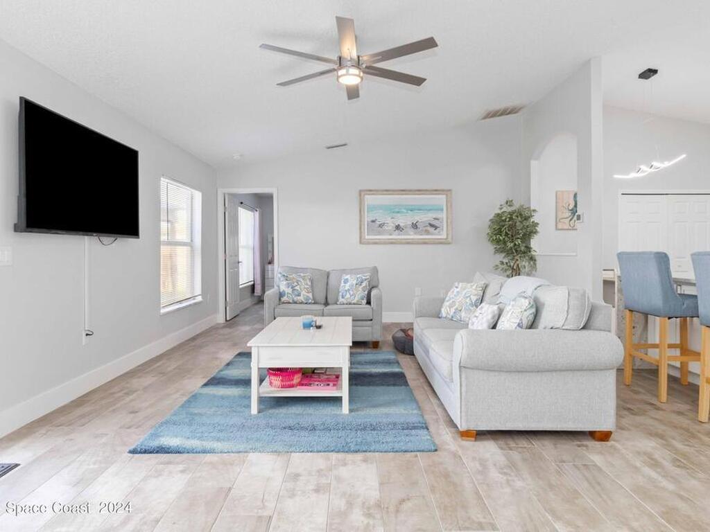 850 Hanau Avenue, Palm Bay, FL 32907