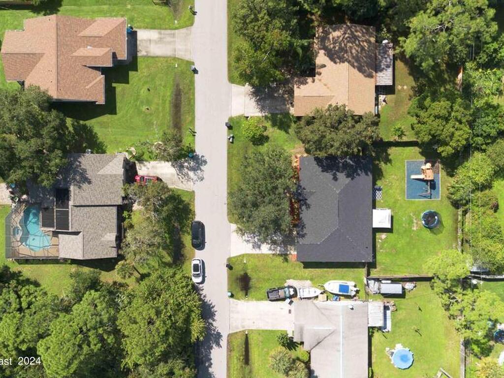 850 Hanau Avenue, Palm Bay, FL 32907
