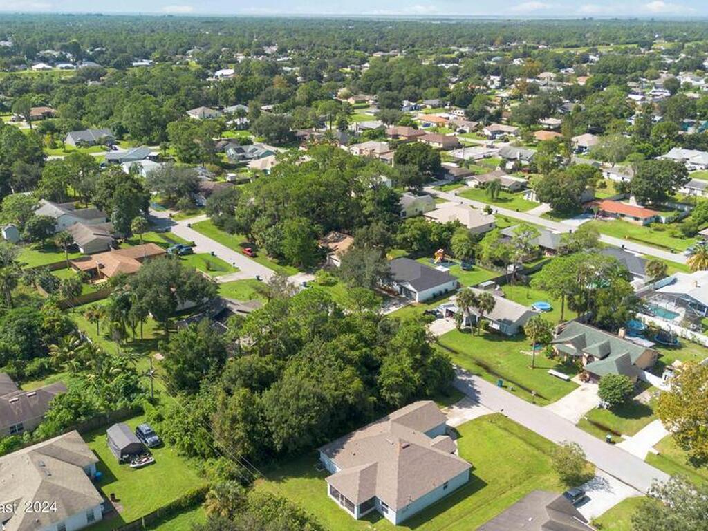 850 Hanau Avenue, Palm Bay, FL 32907