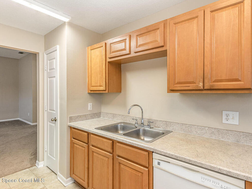 1796 Alaqua Way, Melbourne, FL 32904