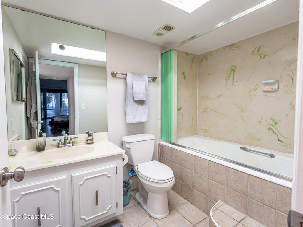 877 N Hwy A1a, Indialantic, FL 32903