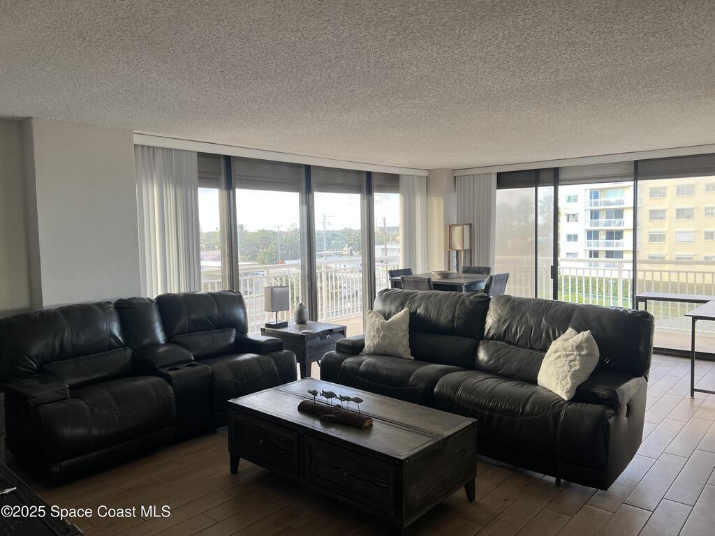 877 N Hwy A1a, Indialantic, FL 32903