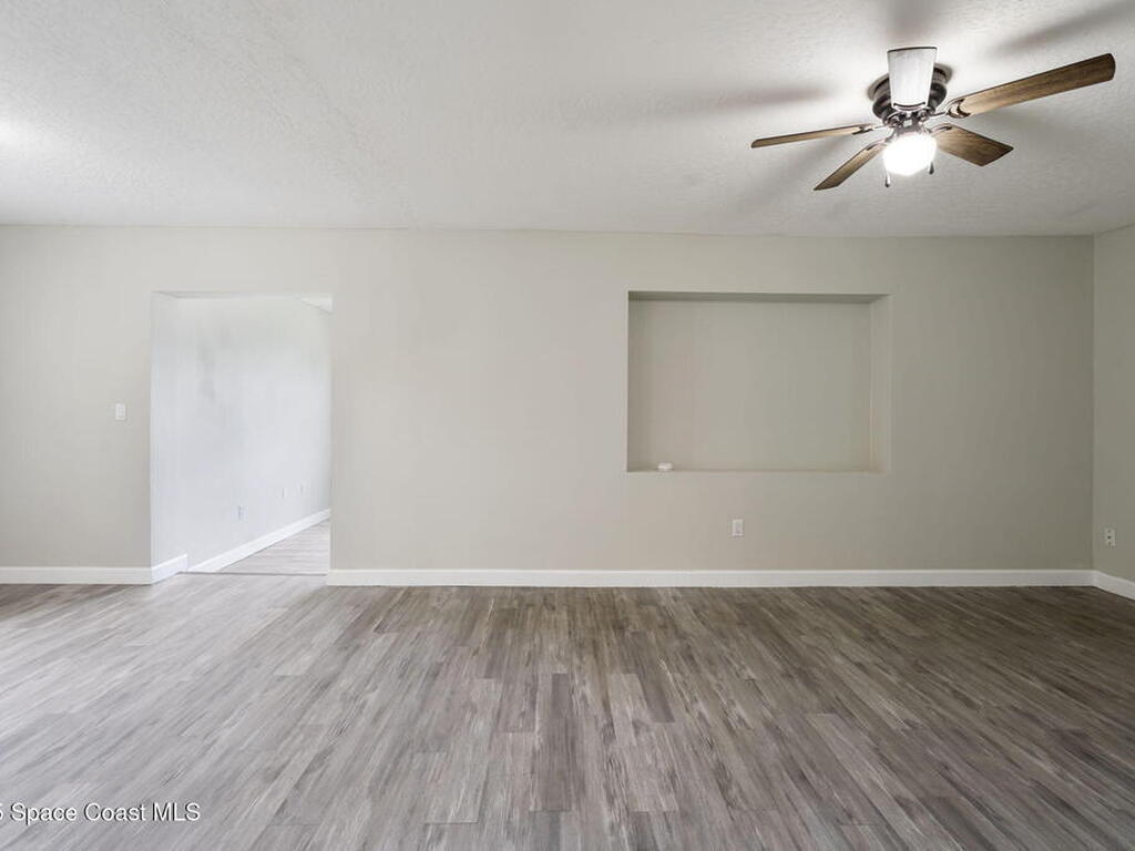 905 Poplar Lane, Melbourne, FL 32901