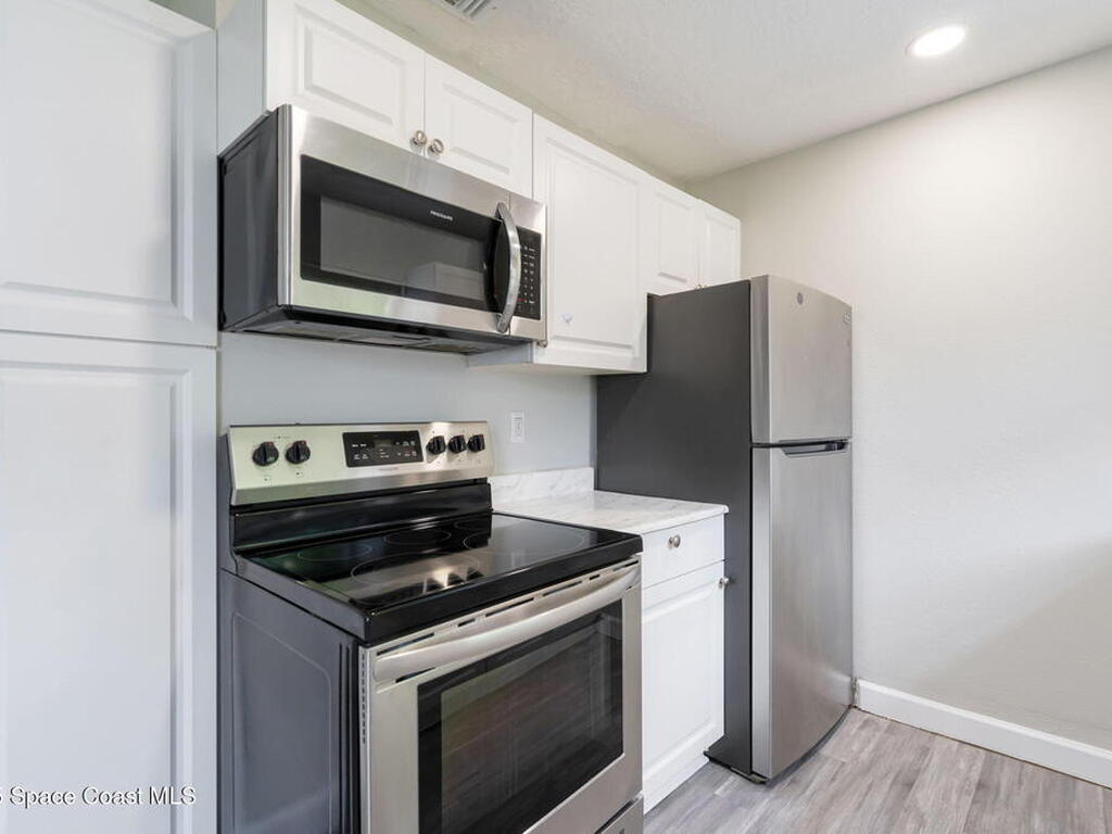 905 Poplar Lane, Melbourne, FL 32901