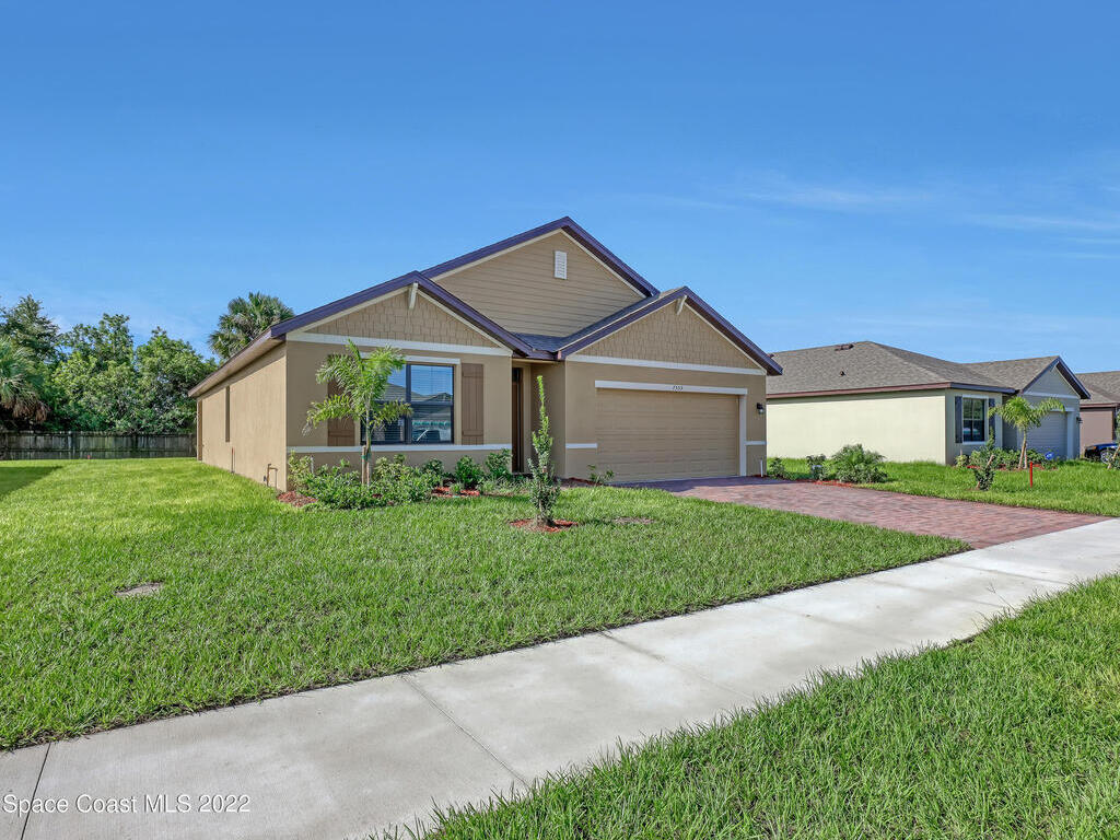 7559 Tourmaline Drive, Grant-Valkaria, FL 32949
