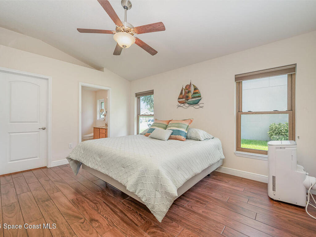 1377 Alaqua Way, Melbourne, FL 32904