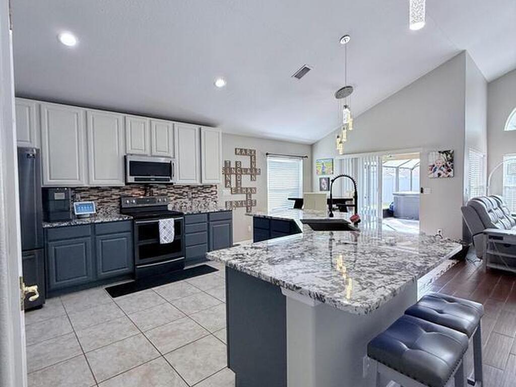 165 Wishing Well Circle, Palm Bay, FL 32908