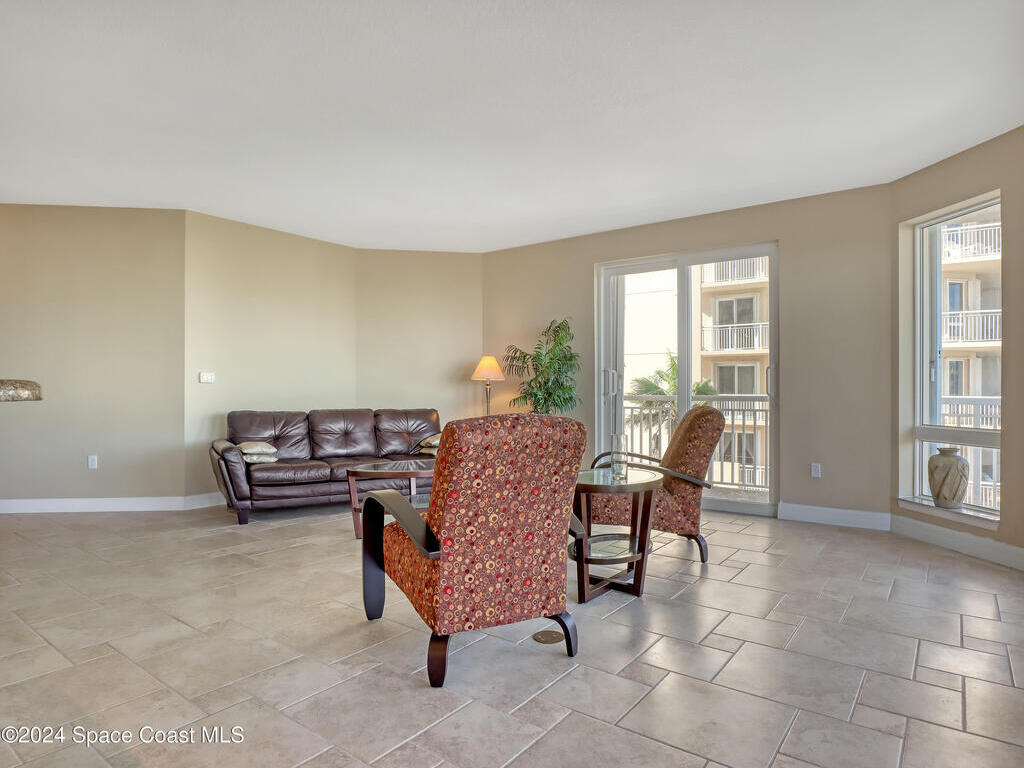 110 Warsteiner Way, Melbourne Beach, FL 32951