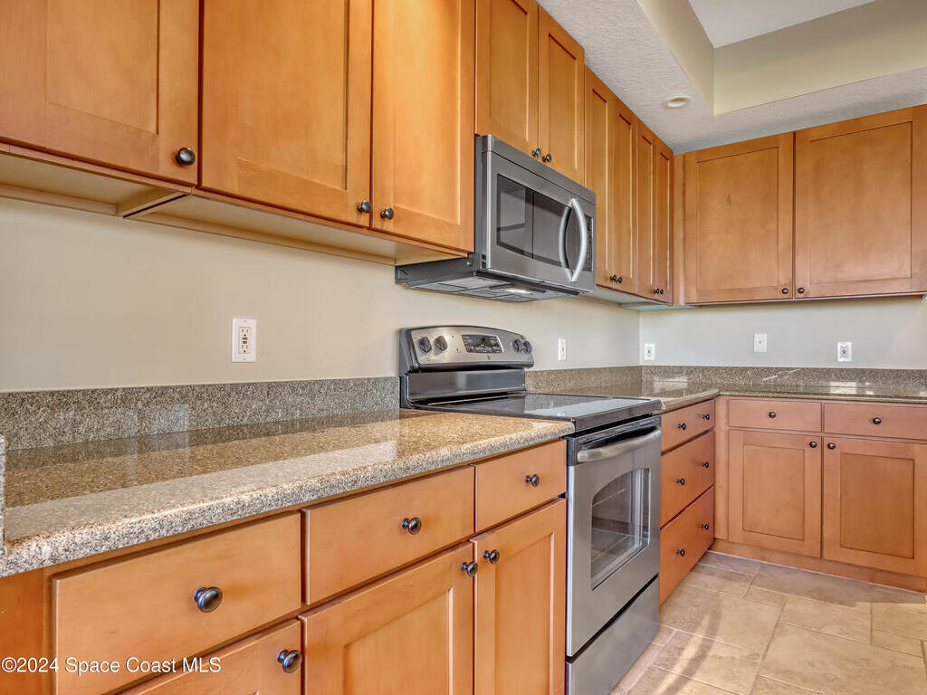 110 Warsteiner Way, Melbourne Beach, FL 32951