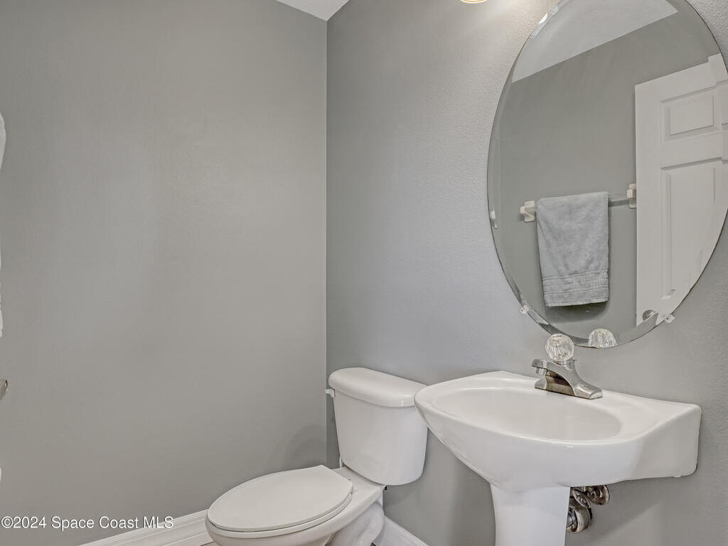 110 Warsteiner Way, Melbourne Beach, FL 32951