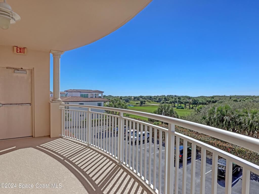110 Warsteiner Way, Melbourne Beach, FL 32951