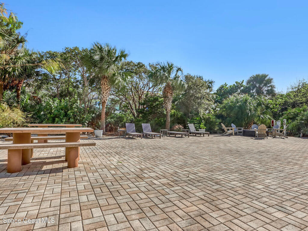 110 Warsteiner Way, Melbourne Beach, FL 32951