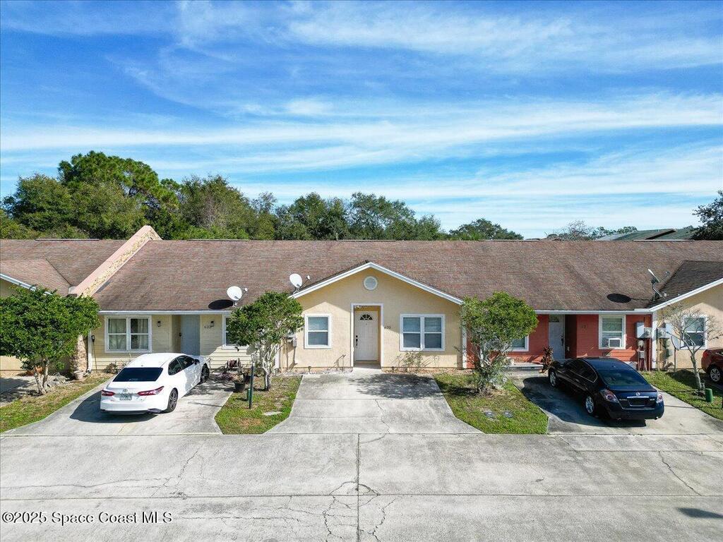 635 Angela Lane, Titusville, FL 32796