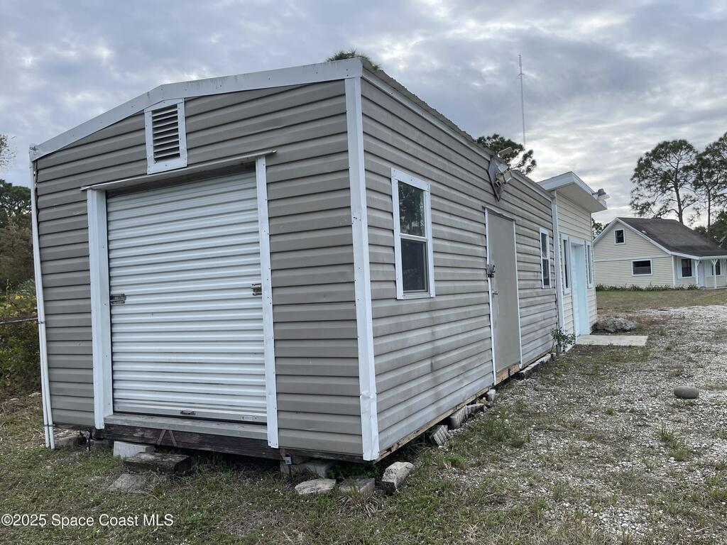 3445 Fox Lake Road, Titusville, FL 32780