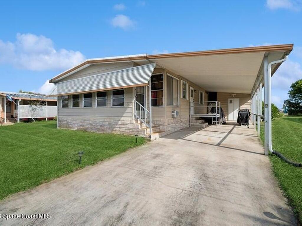 556 Ruth Circle, Melbourne, FL 32904