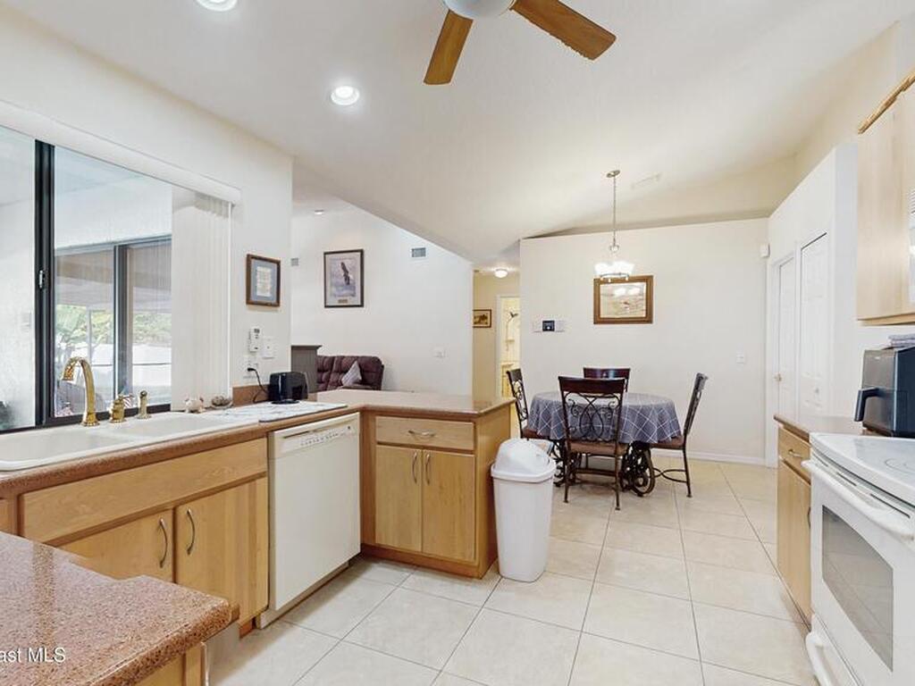 865 Tyrol Avenue, Palm Bay, FL 32907