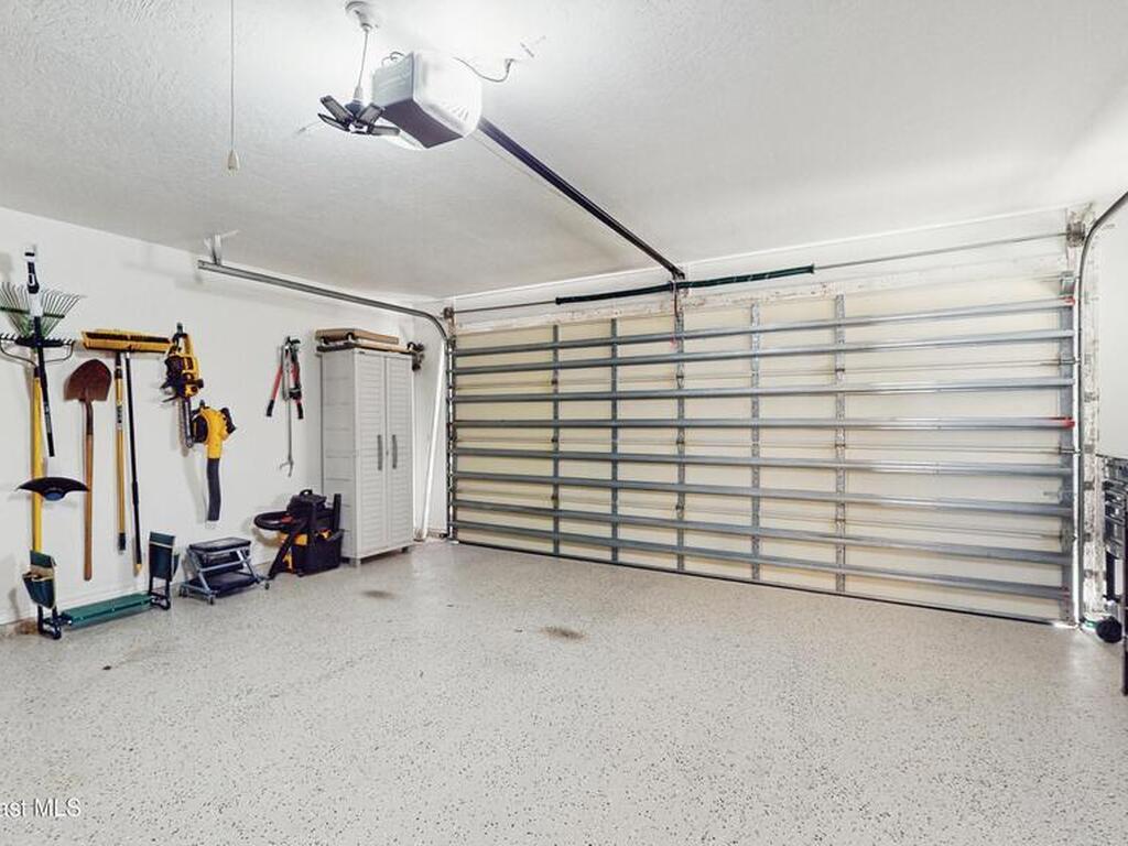 865 Tyrol Avenue, Palm Bay, FL 32907