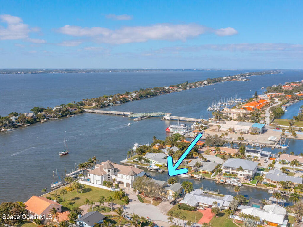 520 Bahama Drive, Indian Harbour Beach, FL 32937