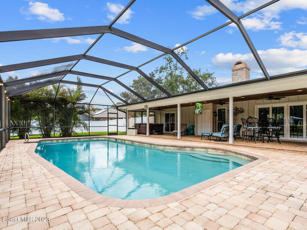 5245 Sand Lake Drive, Melbourne, FL 32934
