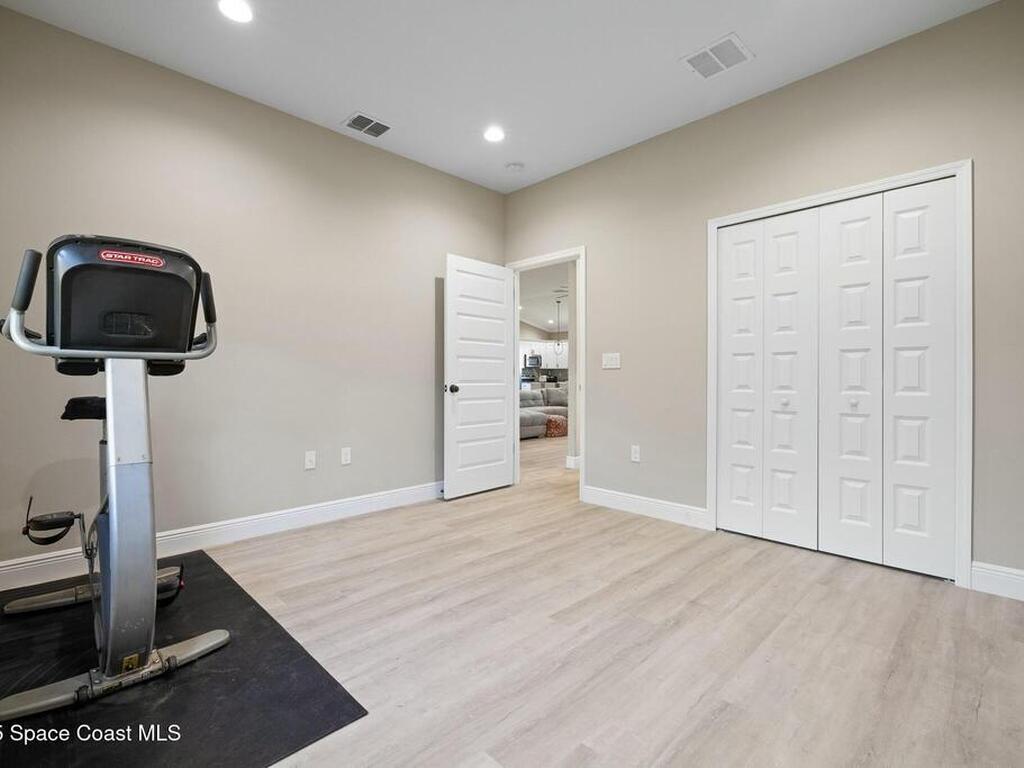 171 Hurley Boulevard, Palm Bay, FL 32908