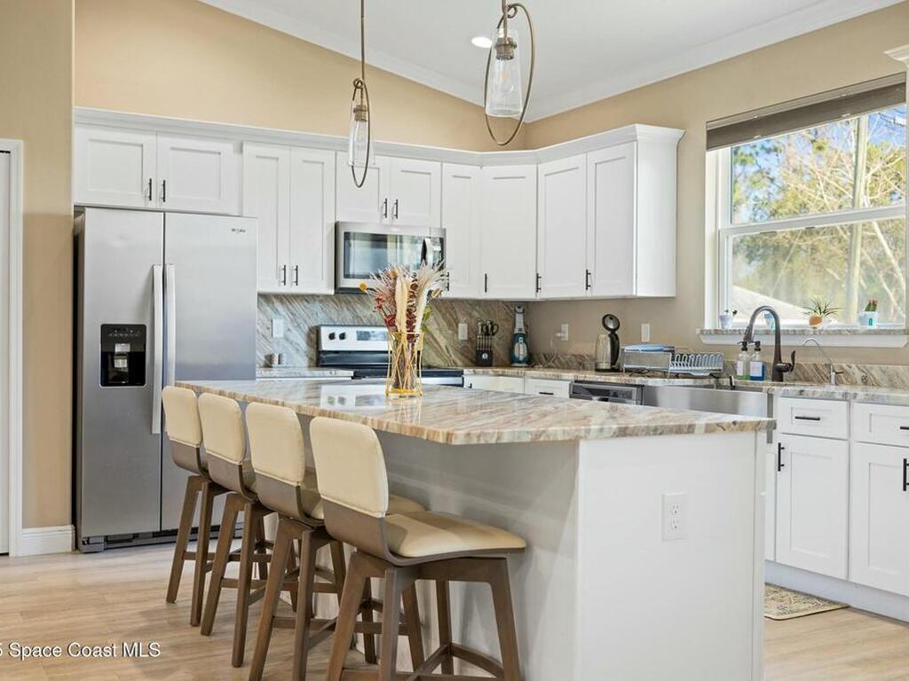 171 Hurley Boulevard, Palm Bay, FL 32908