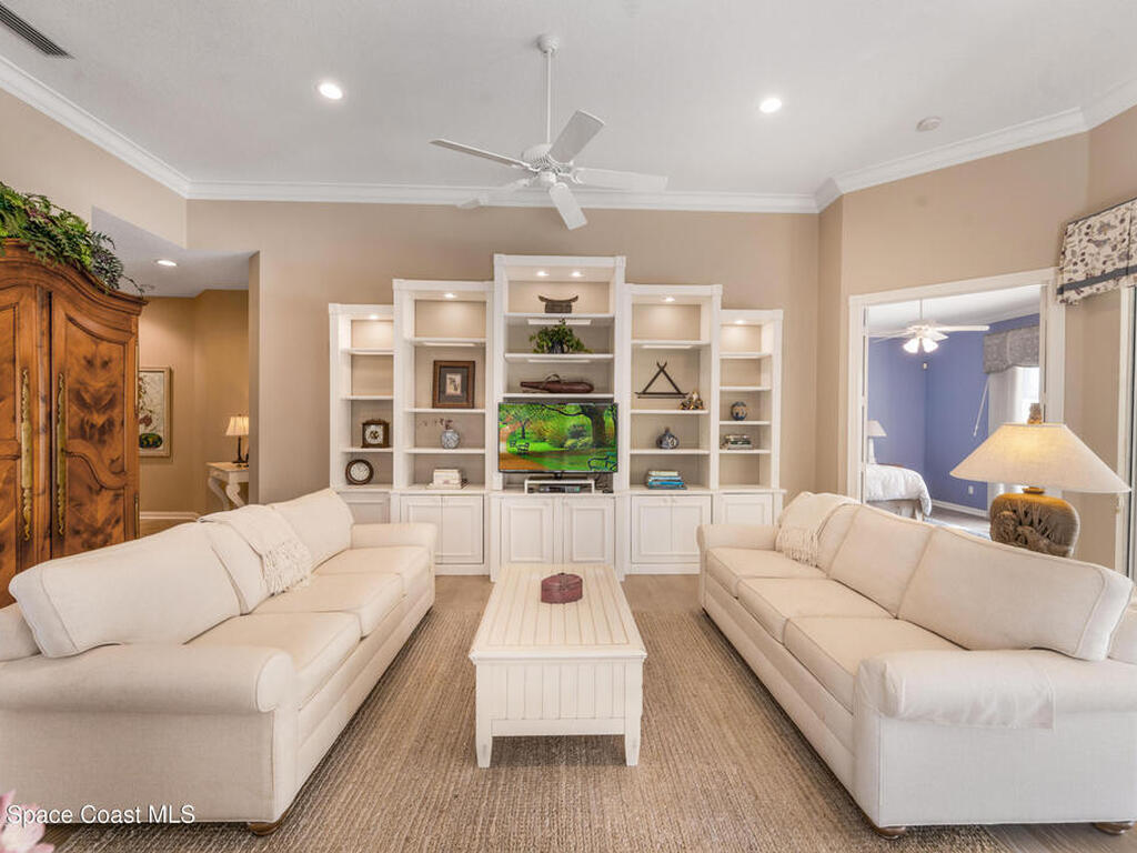 1335 St Lawrence Drive, Palm Beach Gardens, FL 33410