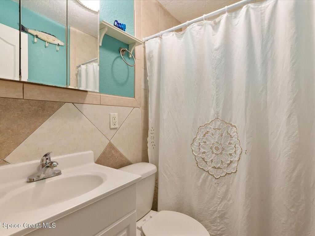 236 Woodland Avenue, Cocoa Beach, FL 32931