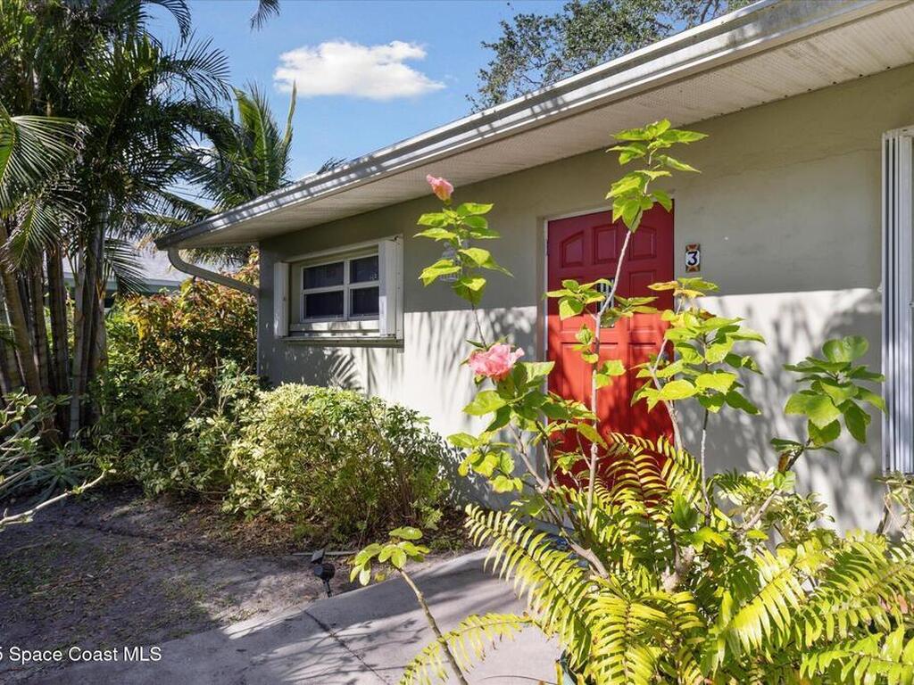 236 Woodland Avenue, Cocoa Beach, FL 32931