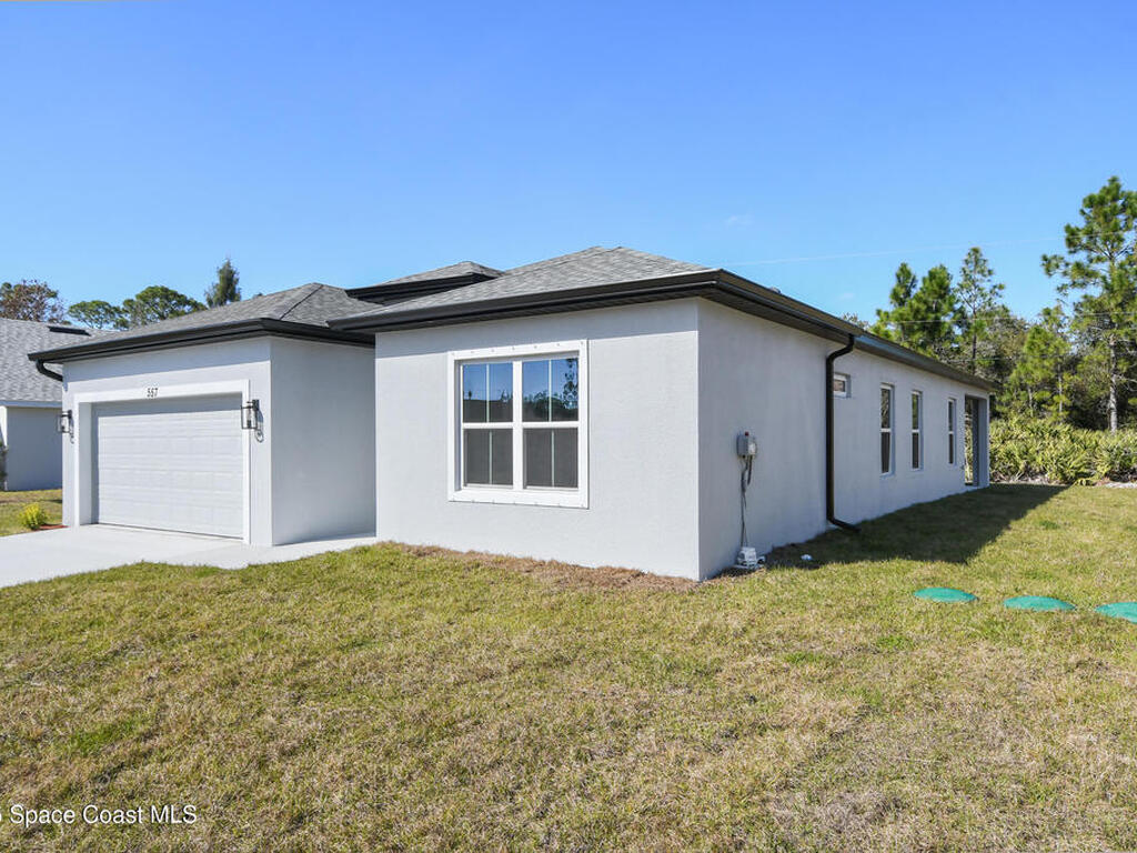 557 Escarole Street, Palm Bay, FL 32909