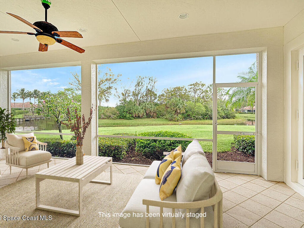 2234 Falls Circle, Vero Beach, FL 32967
