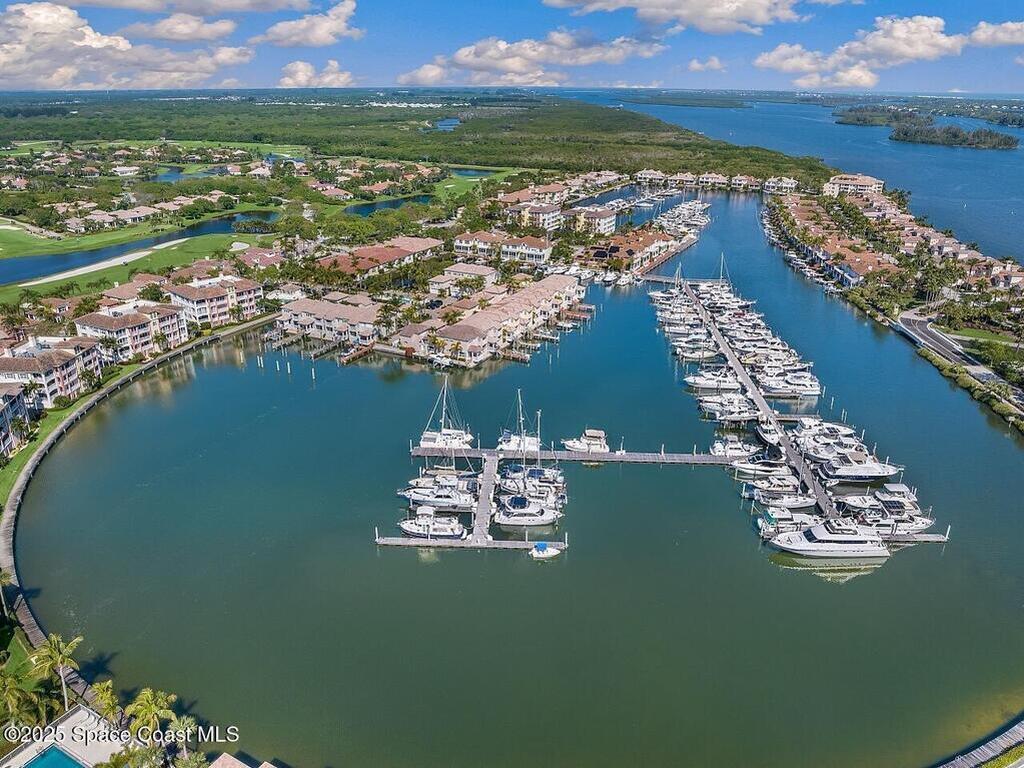 2234 Falls Circle, Vero Beach, FL 32967