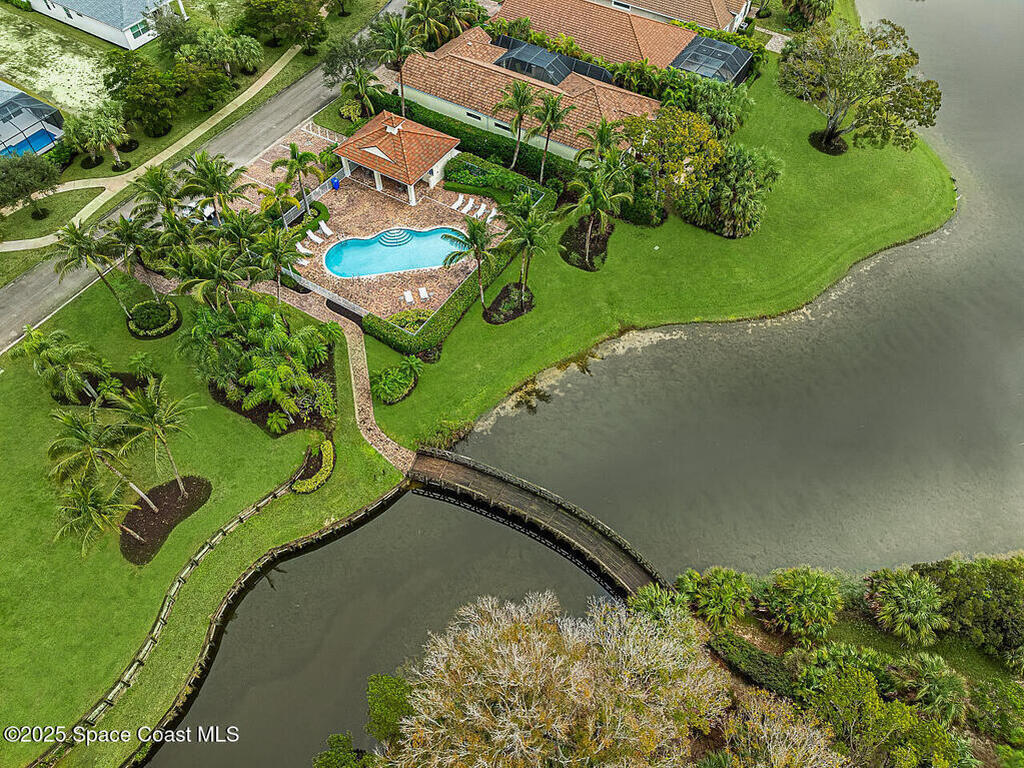 2234 Falls Circle, Vero Beach, FL 32967