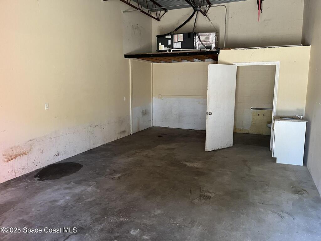4165 Dow Road, Melbourne, FL 32934