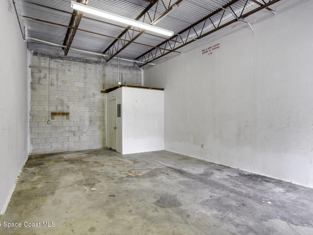 4165 Dow Road, Melbourne, FL 32934