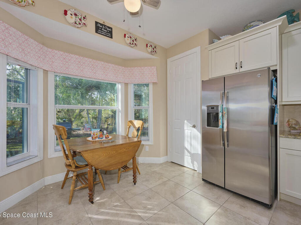 443 11th Square, Vero Beach, FL 32962