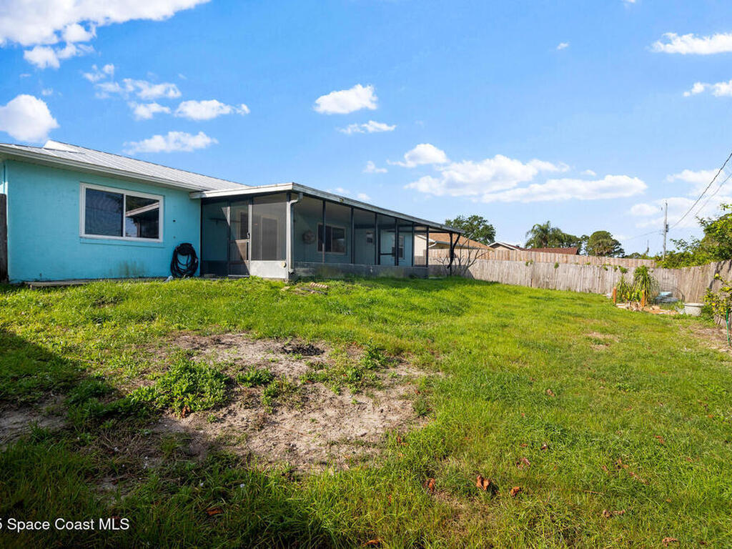 1589 Paisley Street, Palm Bay, FL 32907