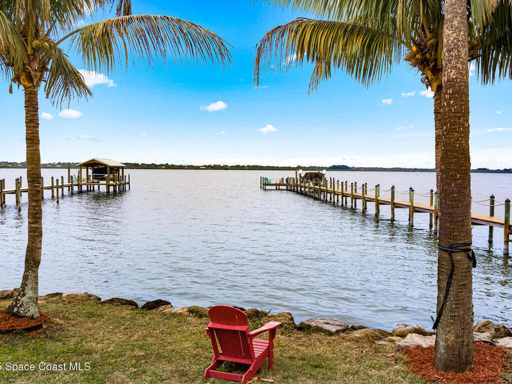 1999 S Misty Harbor Place, Merritt Island, FL 32952