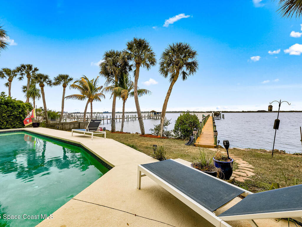 1999 S Misty Harbor Place, Merritt Island, FL 32952